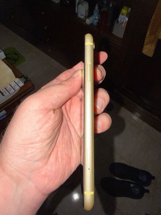 iPhone XR 128 GB Oro