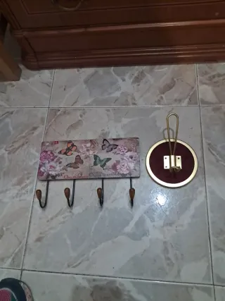 Lote 2 percheros decorativos