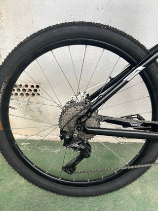 Bicicleta Wheeler Montaña Negra talla M.