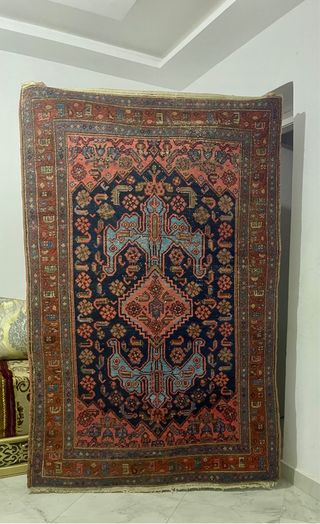 Alfombra antigua de lana