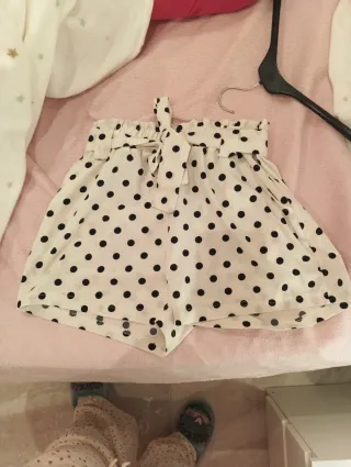 Pantalones cortos lunares