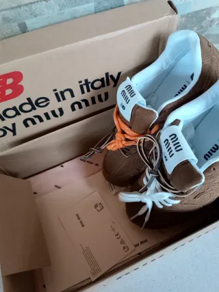New Balance x Miu Miu 530 SL Marrón Blanco