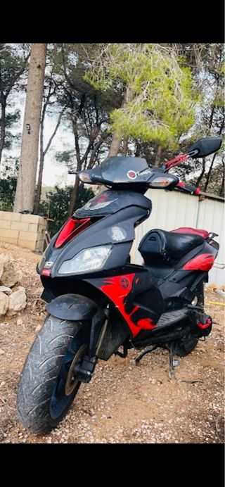Aprilia SR 50cc Scooter