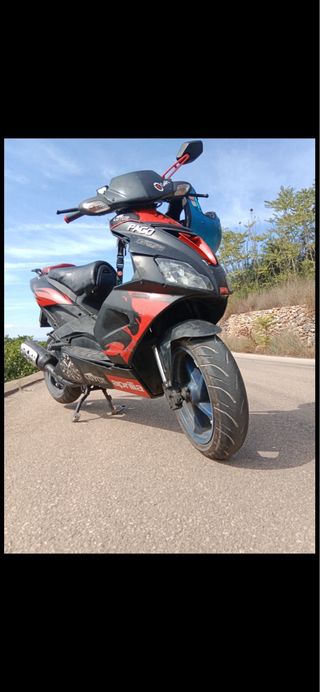 Aprilia SR 50cc Scooter
