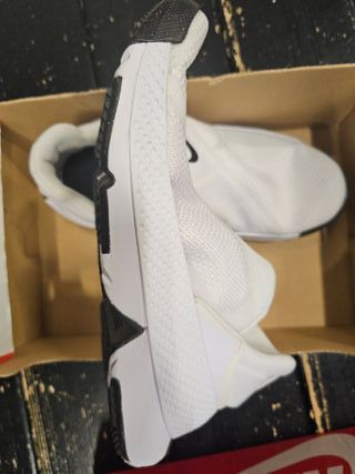 Nike Go Flyease Zapatillas sin cordones Blancas