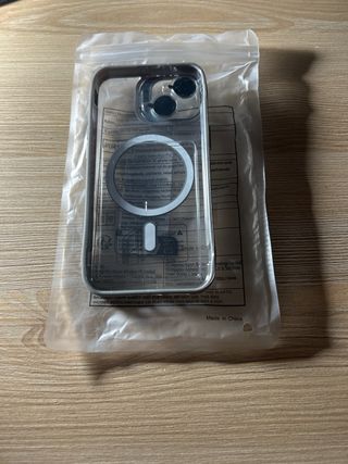 Funda iPhone 14 Transparente MagSafe