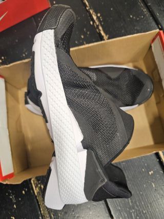 Nike Go Flyease Zapatillas sin cordones