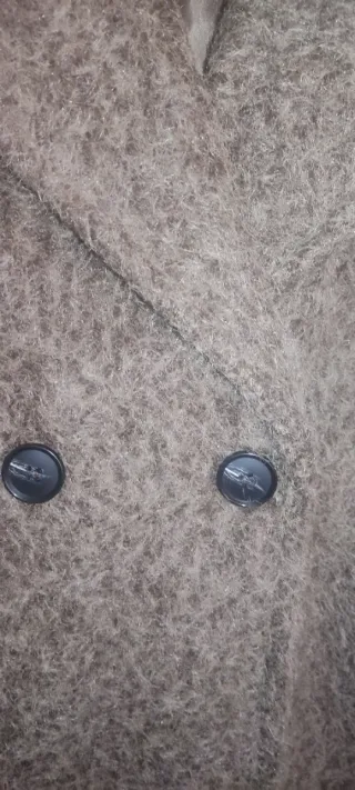 Abrigo bouclé oversize Armonias en marrón