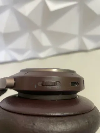 Auriculares Beoplay H9 3rd Gen Marrón