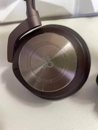 Auriculares Beoplay H9 3rd Gen Marrón