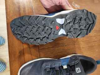 Zapatillas salomón  talla 40, Uk 6.5