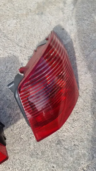 Pilotos Traseros Peugeot 407 SW 2005