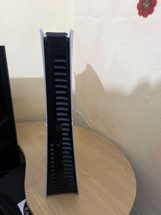 PS5 Digital Edition Sony Nueva, y mando aparte