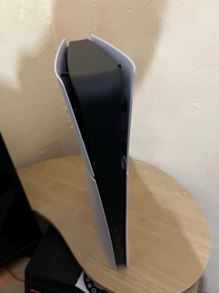 PS5 Digital Edition Sony Nueva, y mando aparte