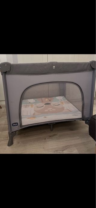 Parque bebé Chicco gris