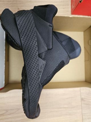 Zapatillas Nike Go Flyease Talla 44.5