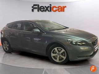 Volvo V40 2.0 D2 Momentum Auto