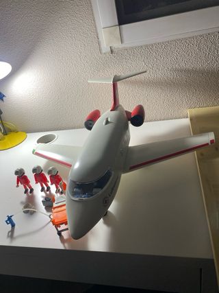 Playmobil 9534 Cruz Roja Avión y 9536 camion cruz