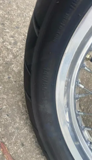 Neumáticos Trail Asfálticos Delantero y Trasero