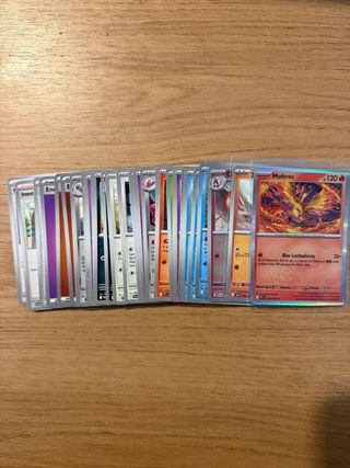 Lote 50 Cartas Pokémon (2 Holográficas)