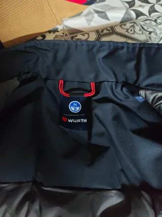 Giubbotto invernale uomo con polsini