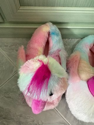 Pantofole morbide arcobaleno