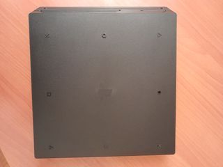 PS4 Pro 1TB v10.01