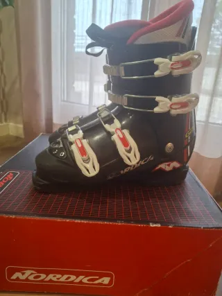 Botas Esquí Nordica Talla 24-24.5