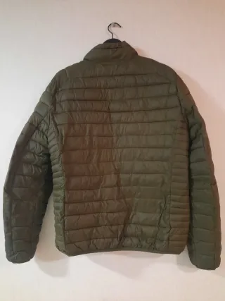 Cazadora acolchada hombre verde
