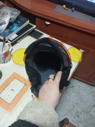 Casco Alpina con visera para niño