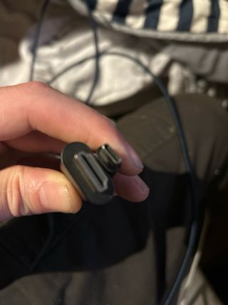 Adaptador iVANKY HDMI y USB-C con Carga