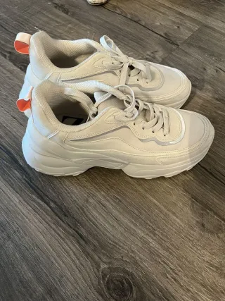 Zapatillas Zara Mujer Blancas talla 37