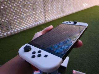 Nintendo Switch OLED + FIFA 25