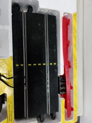 Scalextric Coche y Pista