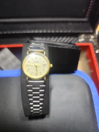 Reloj Lotus Vintage Mujer Oro y Plata