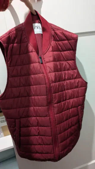 Chaleco acolchado Zara rojo (nuevo)