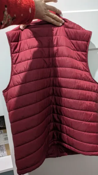 Chaleco acolchado Zara rojo (nuevo)