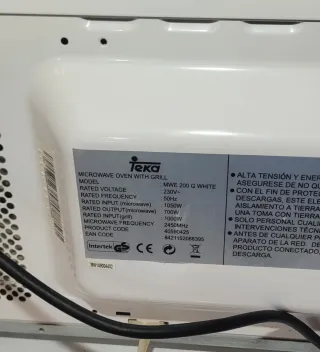 Microondas Teka digital.