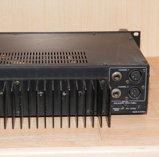 ETAPA DE POTENCIA ESTEREO - AMPLIFICADOR