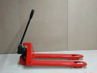 Transpaleta manual 2500 kg