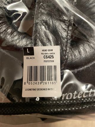 Casco de boxeo Leone protección frontal