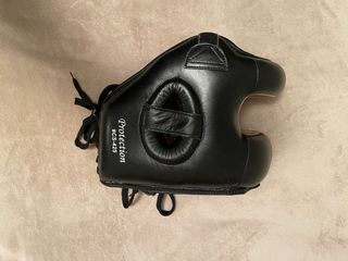 Casco de boxeo Leone protección frontal