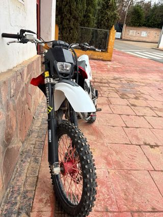 Husqvarna WR 125 2008 Enduro 2T