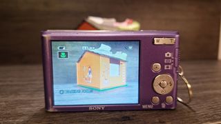 Cámara Sony Cyber-shot DSC-W830 Morado