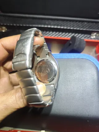 Reloj Quiksilver Deportivo Plata y Blanco