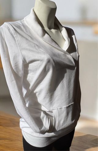 Sudadera blanca Enfasis