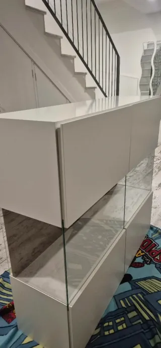 Vitrina de salón con luz interior