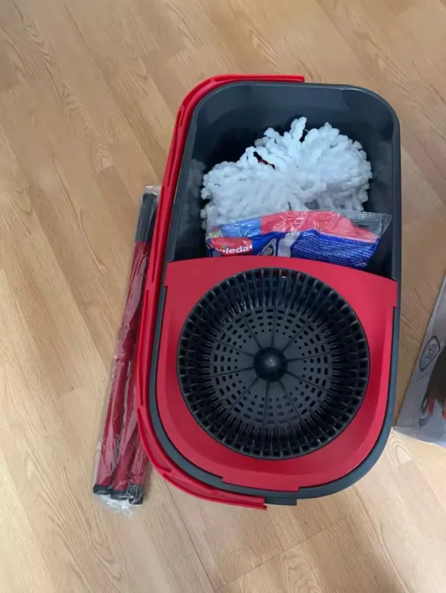 Fregona Microfibras Vileda con Cubo