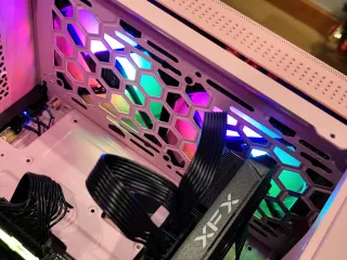 PC Gaming Ryzen 7 5700 X / RX 6700 XFX