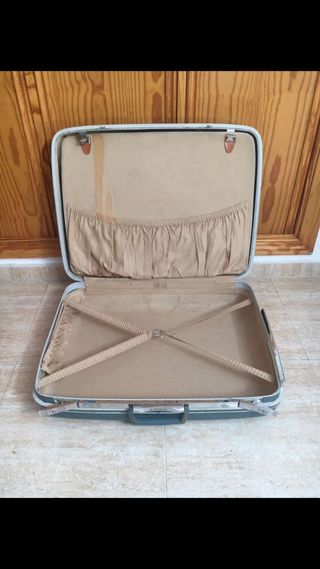 Maleta antigua Iberia Crew